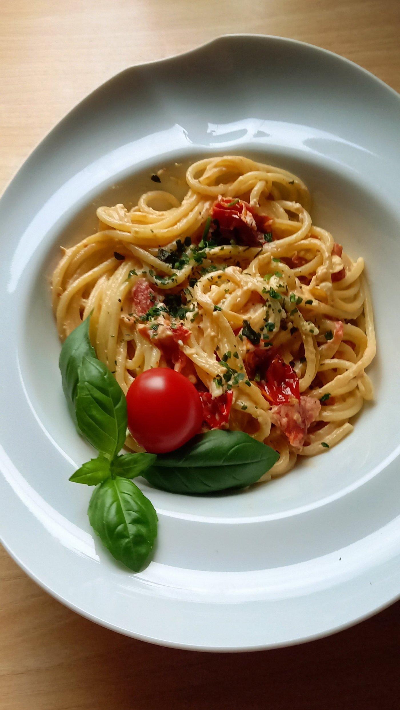 Spaghetti mit gebackenem Feta und Tomaten – Lisaskuchentraum
